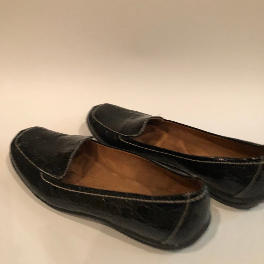 Black patent leather shoes